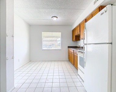 714 Michigan Court - Photo Thumbnail 19
