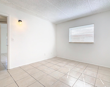 714 Michigan Court - Photo Thumbnail 6