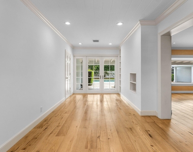1103 Nw 6th Avenue - Photo Thumbnail 11