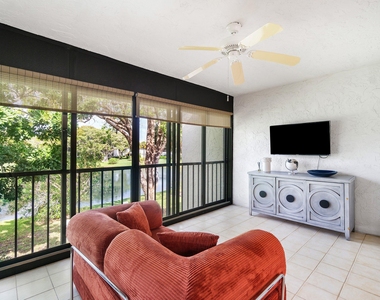 61 Eastgate Drive - Photo Thumbnail 7