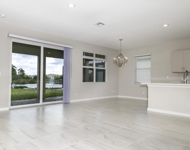 4530 Nw Exchange Avenue - Photo Thumbnail 3