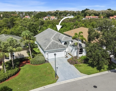 3198 Se Carrick Green Court - Photo Thumbnail 22