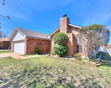 7317 Louisburg Drive - Photo Thumbnail 4