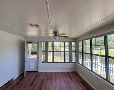 7317 Louisburg Drive - Photo Thumbnail 19
