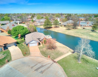 7317 Louisburg Drive - Photo Thumbnail 1
