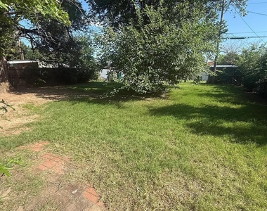 1344 Sw 62nd Street - Photo Thumbnail 10