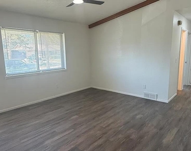 1344 Sw 62nd Street - Photo Thumbnail 9