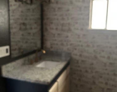 2807 Belknap Avenue - Photo Thumbnail 17