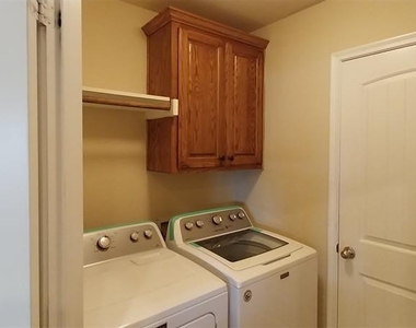 2304 Nw 154th Street - Photo Thumbnail 9