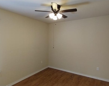 2304 Nw 154th Street - Photo Thumbnail 11