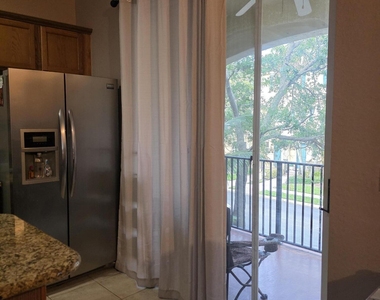 2866 S Oasis Drive - Photo Thumbnail 1