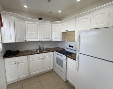 184 Easthampton H - Photo Thumbnail 5