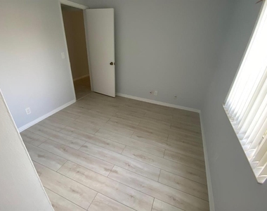 4681 Sable Pine Circle - Photo Thumbnail 7