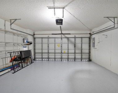 1840 Sweetbay Way - Photo Thumbnail 41