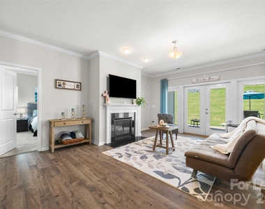 2316 Celandine Way - Photo Thumbnail 4