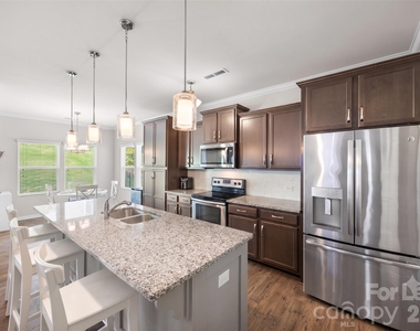 2316 Celandine Way - Photo Thumbnail 6