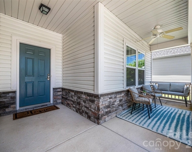 2316 Celandine Way - Photo Thumbnail 2