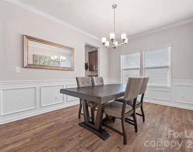 2316 Celandine Way - Photo Thumbnail 11