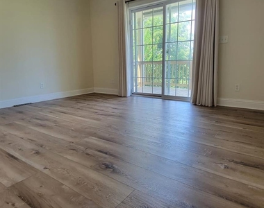 137 Fern Haven Lane - Photo Thumbnail 18