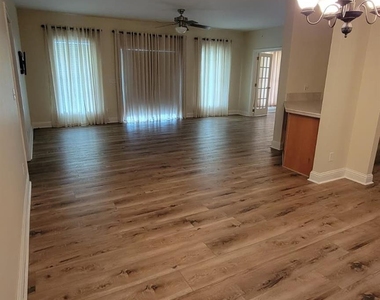 137 Fern Haven Lane - Photo Thumbnail 14