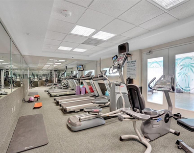 133 N Pompano Beach Boulevard - Photo Thumbnail 15