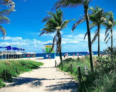 133 N Pompano Beach Boulevard - Photo Thumbnail 17