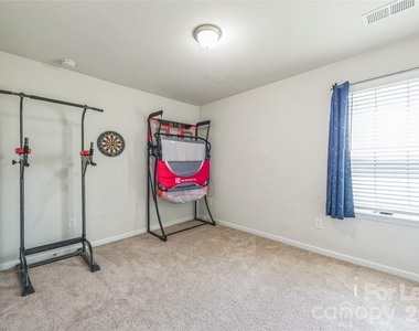 1012 Leland Drive - Photo Thumbnail 36