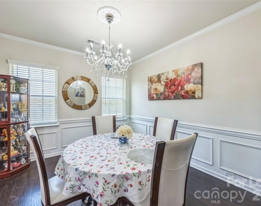 1012 Leland Drive - Photo Thumbnail 14