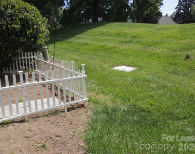 9252 Kings Canyon Drive - Photo Thumbnail 23