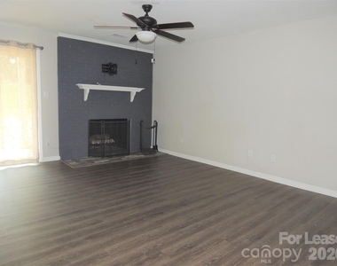 9252 Kings Canyon Drive - Photo Thumbnail 2