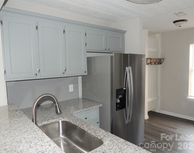 9252 Kings Canyon Drive - Photo Thumbnail 10