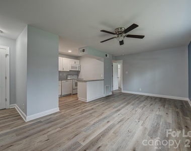 1048 Avondale Road - Photo Thumbnail 2