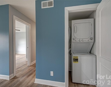1048 Avondale Road - Photo Thumbnail 2