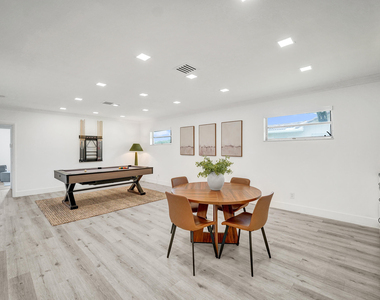 3630 N 55th Avenue - Photo Thumbnail 21