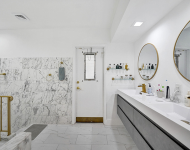 3630 N 55th Avenue - Photo Thumbnail 32