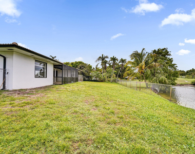 3630 N 55th Avenue - Photo Thumbnail 57