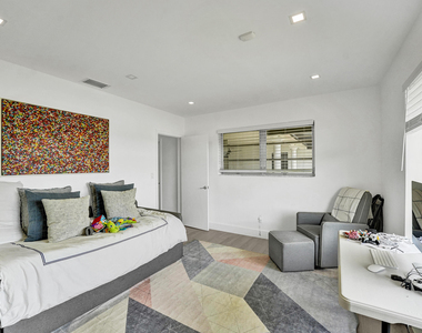3630 N 55th Avenue - Photo Thumbnail 38