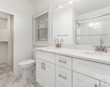 2110 Dartmouth Place - Photo Thumbnail 13