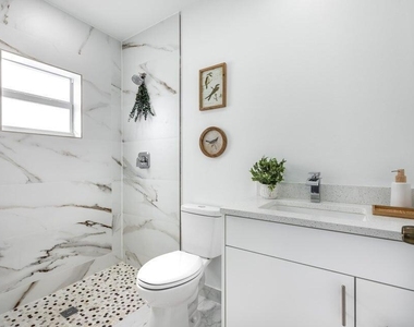 432 Nw 13th Avenue - Photo Thumbnail 9