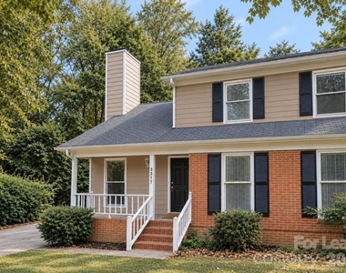 3317 Windsor Drive - Photo Thumbnail 3