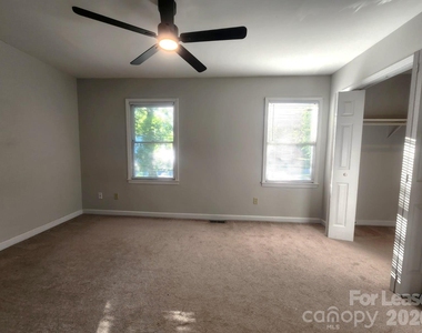 3317 Windsor Drive - Photo Thumbnail 13