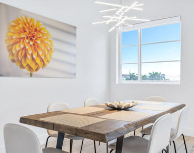 155 E Boca Raton Road - Photo Thumbnail 5
