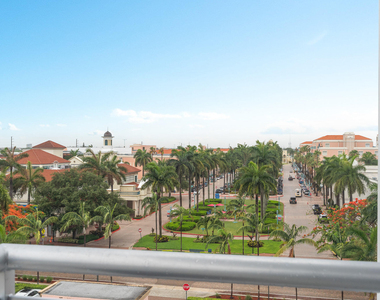 155 E Boca Raton Road - Photo Thumbnail 21