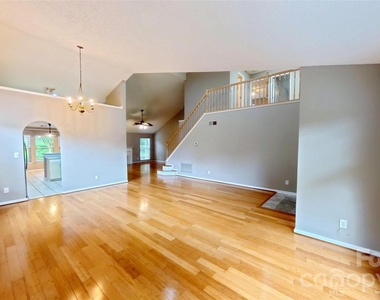 3010 Williams Station Road - Photo Thumbnail 2
