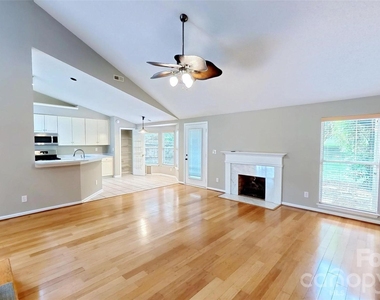 3010 Williams Station Road - Photo Thumbnail 3