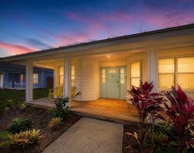 341 Suwanee Avenue - Photo Thumbnail 7