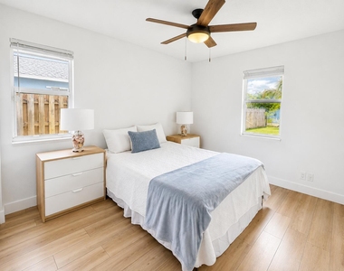 341 Suwanee Avenue - Photo Thumbnail 38