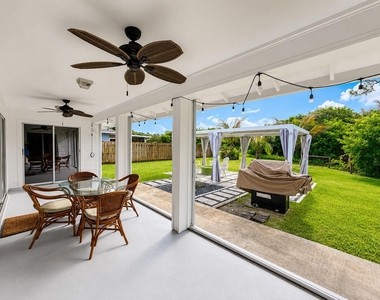 341 Suwanee Avenue - Photo Thumbnail 42