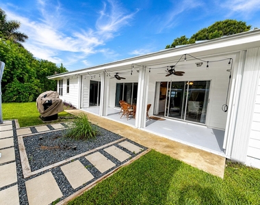 341 Suwanee Avenue - Photo Thumbnail 51