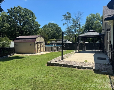 700 Wright Avenue - Photo Thumbnail 9